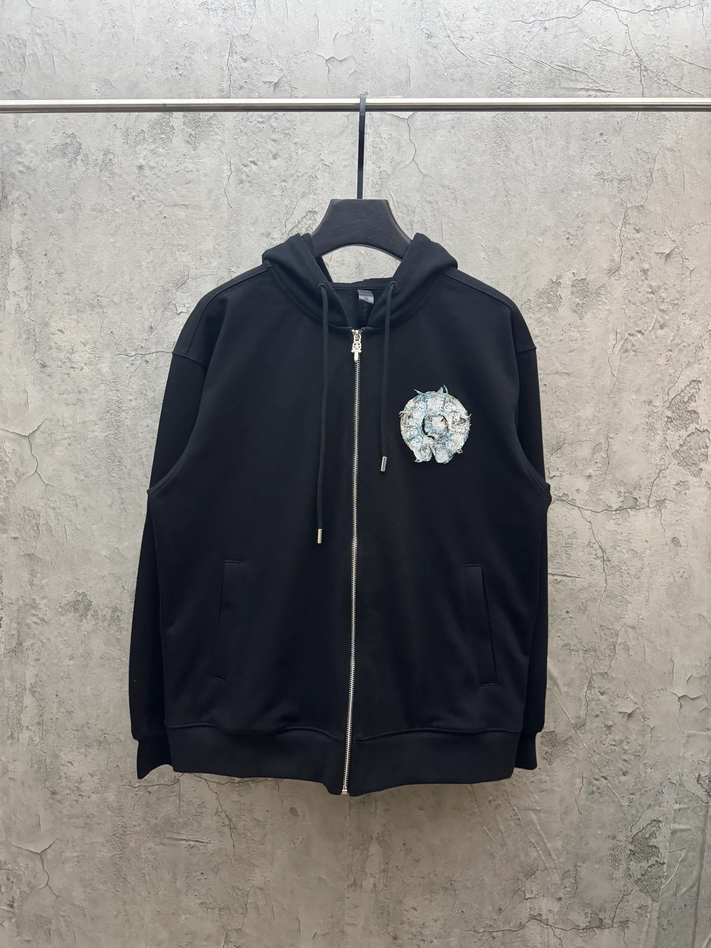 （ ， P， ） 𝗖H/ 2026 New Arrival Original 👑 ！ ！ ！ ： ➕100% 。Authentic ➕ ➕3D ➕ ： ！ ！ ： Size：S M L XL ：2131